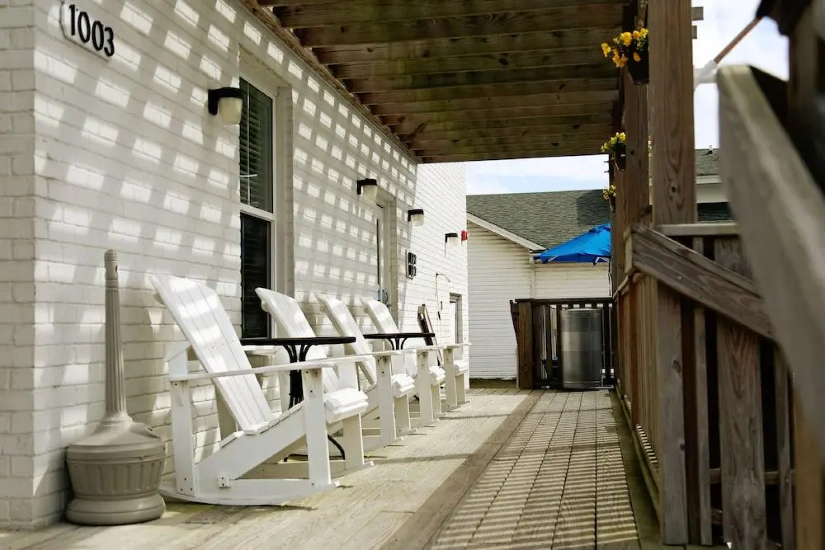 Ocean Sands Beach Boutique Inn - Stay At the Beach