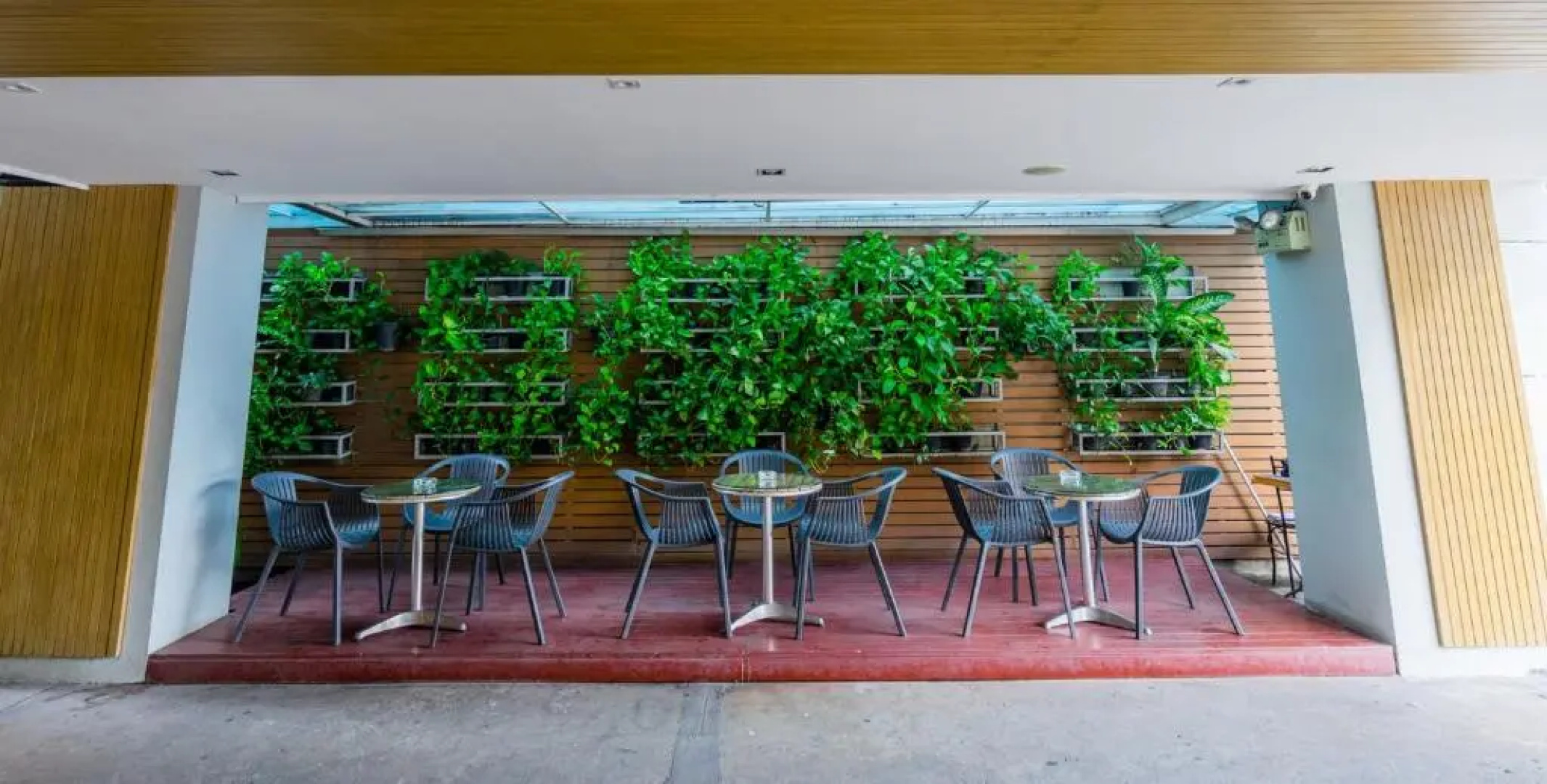 Samran Place Hotel