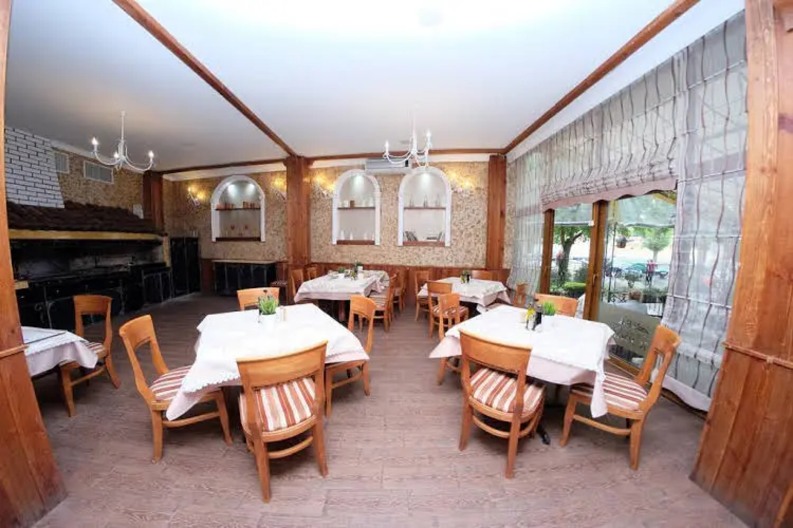 Rodopi Hotel
