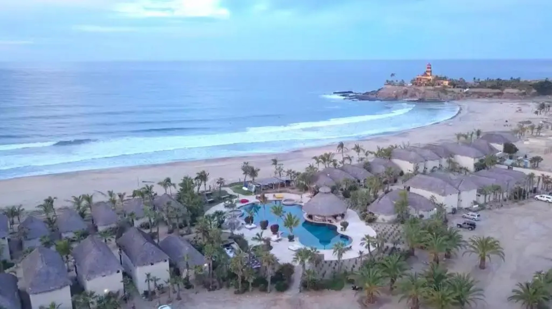 Cerritos Surf Town Beach Front Hotel