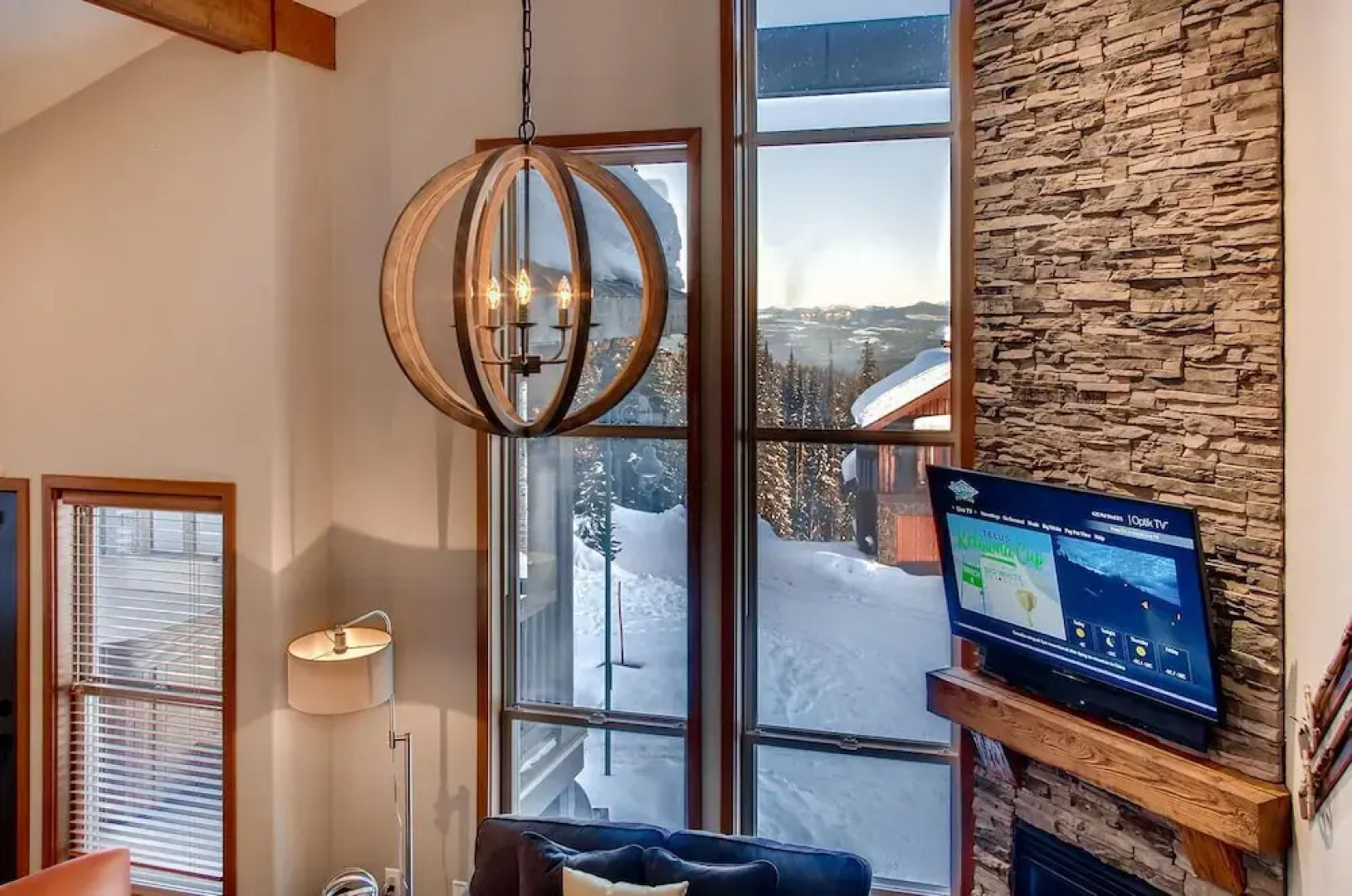 385 Moonshine Crescent by Okanagan Premier