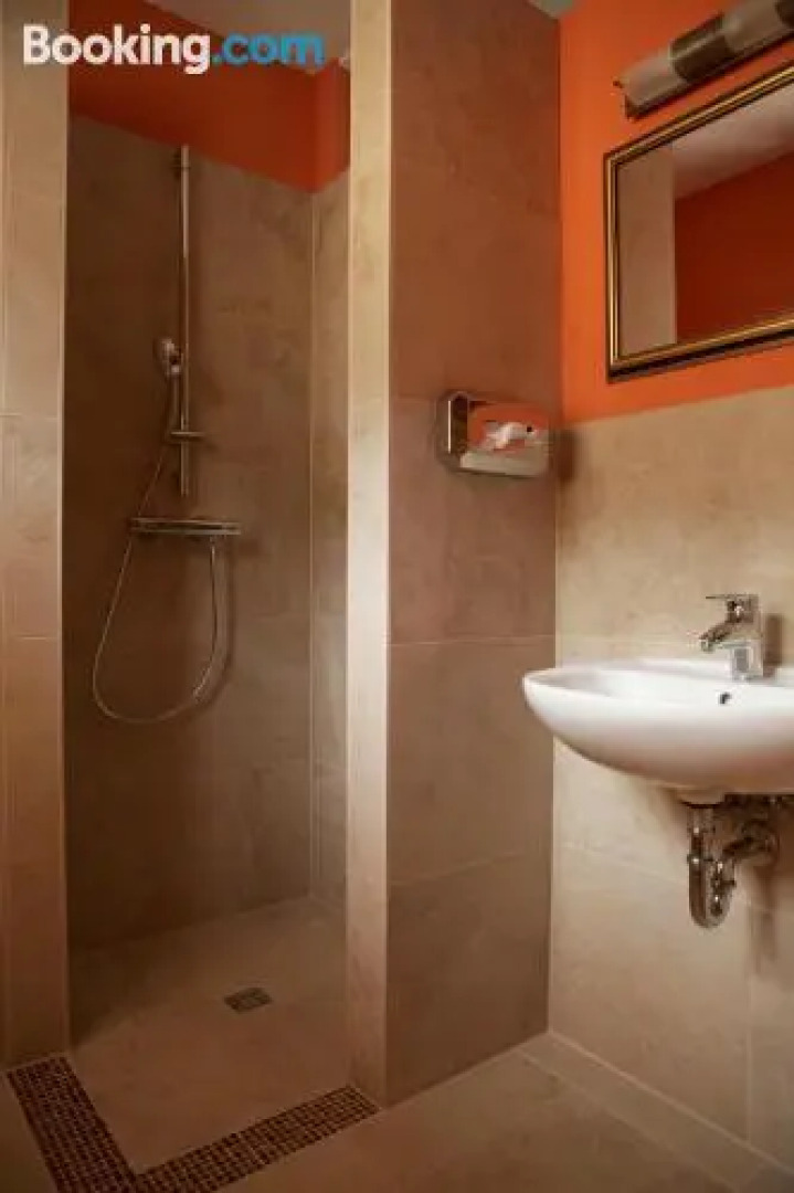 Seminar- und Gästehaus Flussbad Gartenstrasse