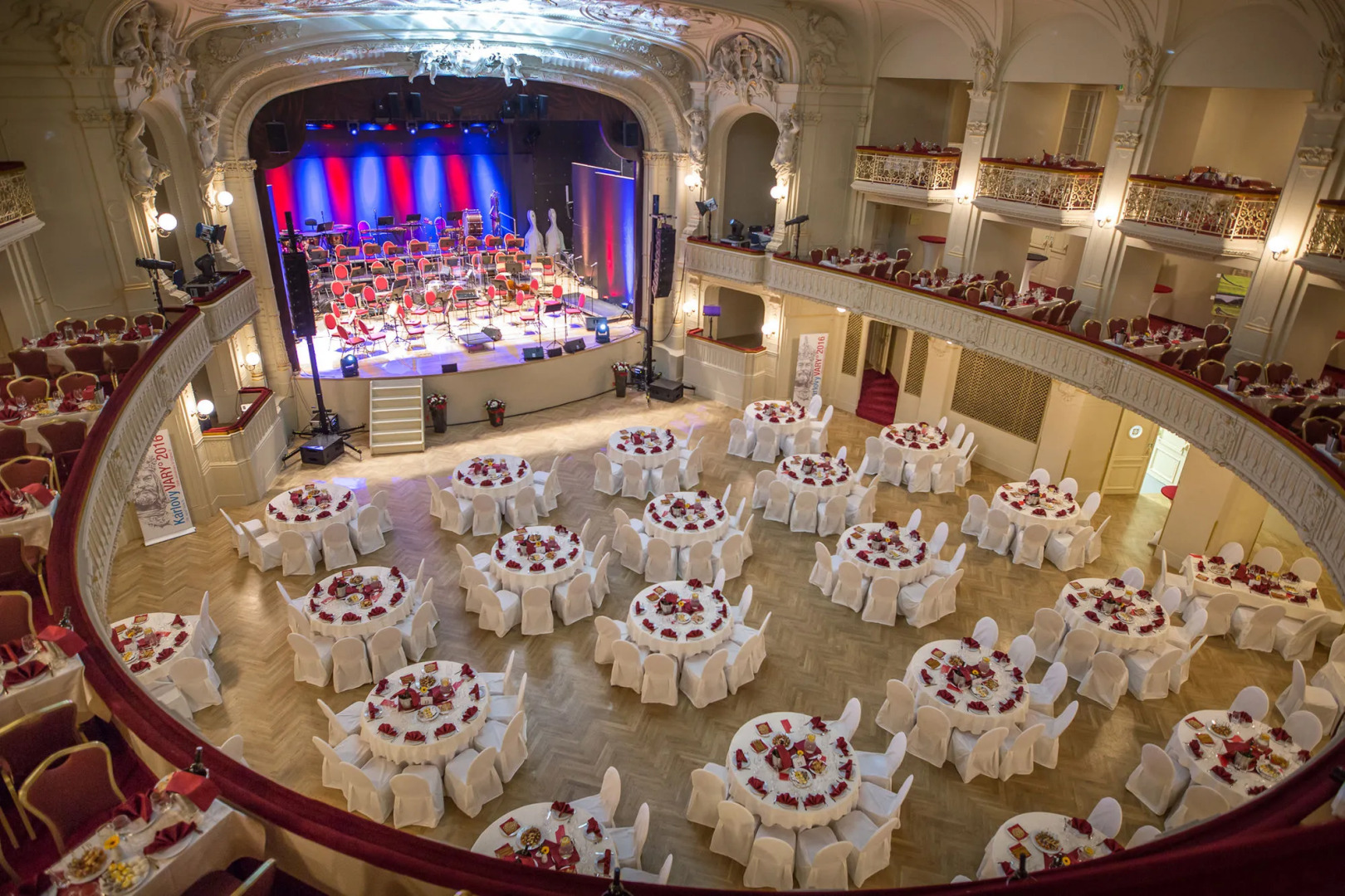 Grandhotel AMBASSADOR National House