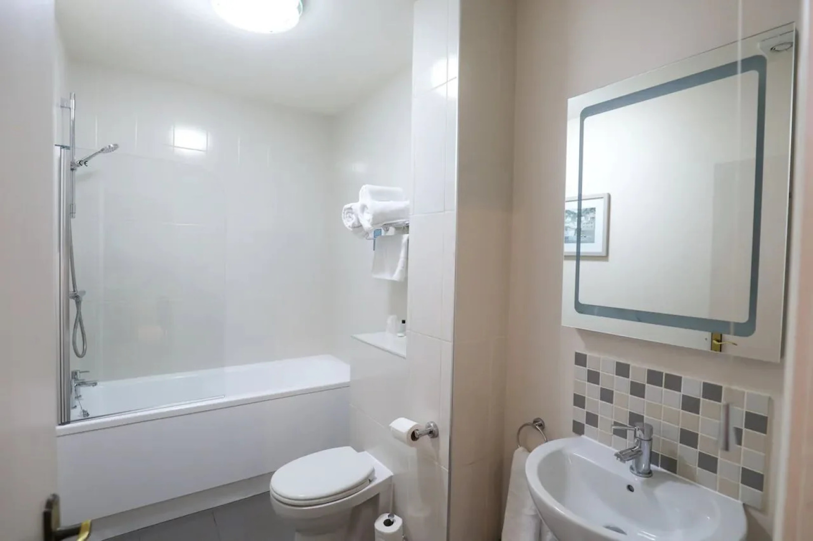 St Andrews Town Hotel