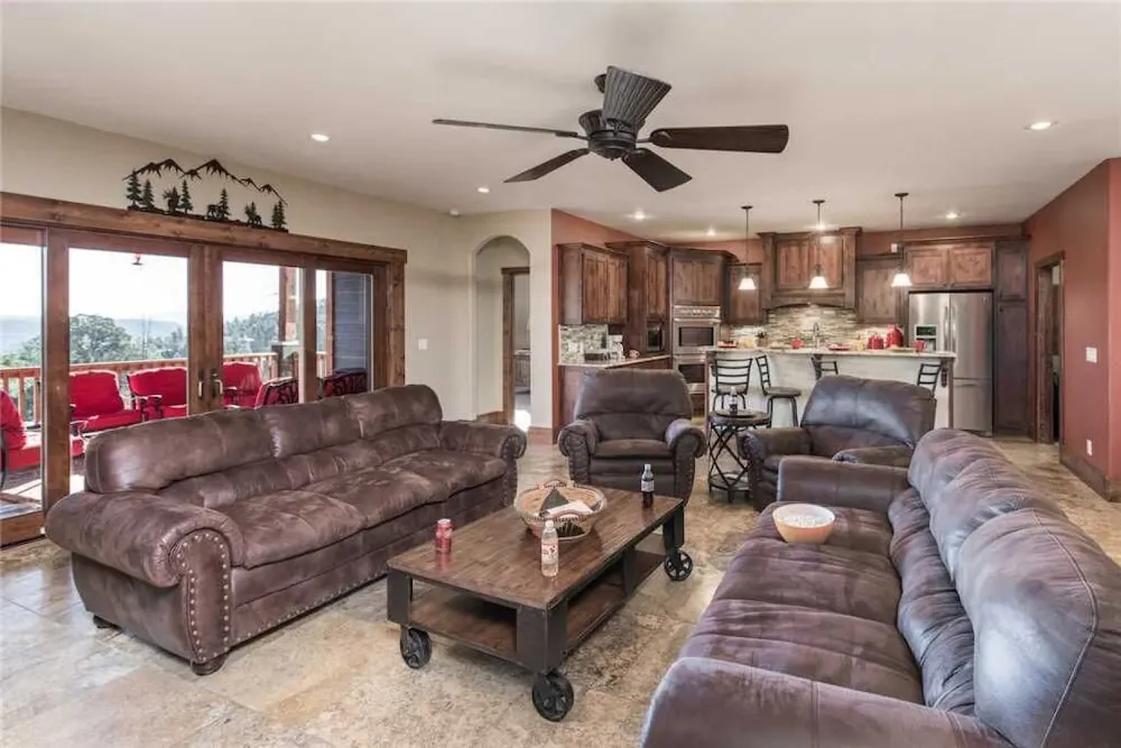 Abbey Lodge - Nine Bedroom Cabin with Hot Tub