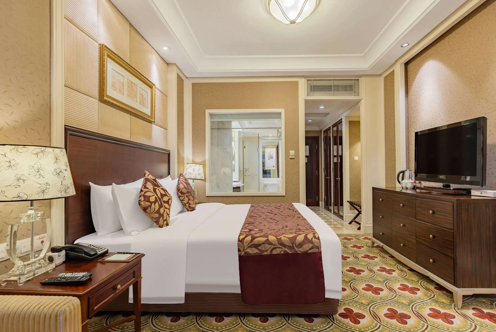 Ramada Yichang Hotel