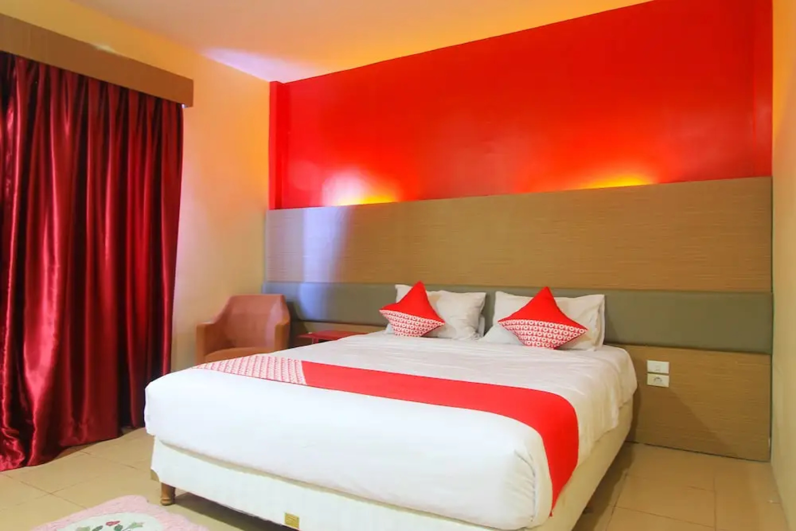 OYO 1153 Tiga Dara Hotel & Resort Syariah