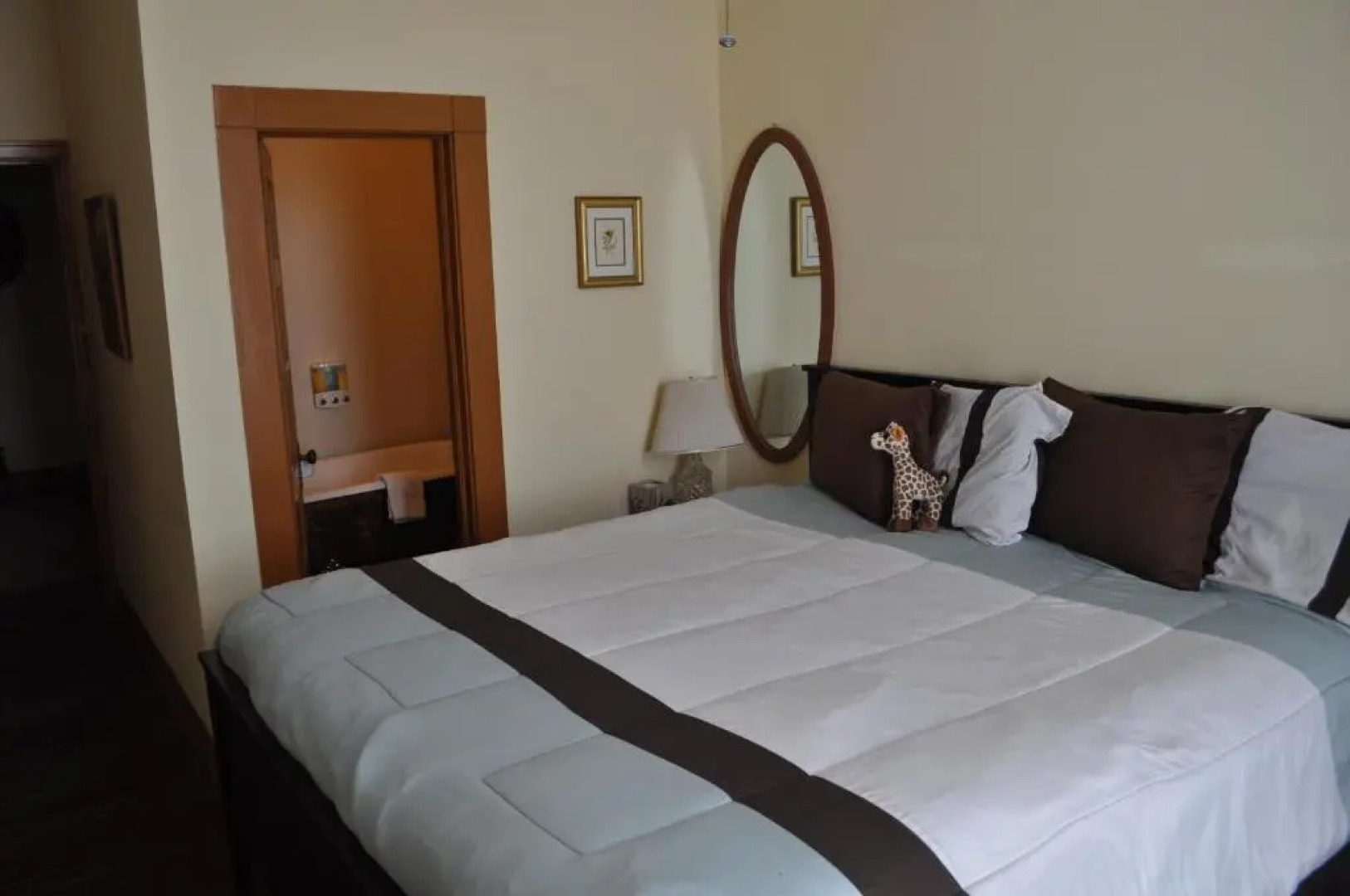 Historic Grand Canyon Hotel