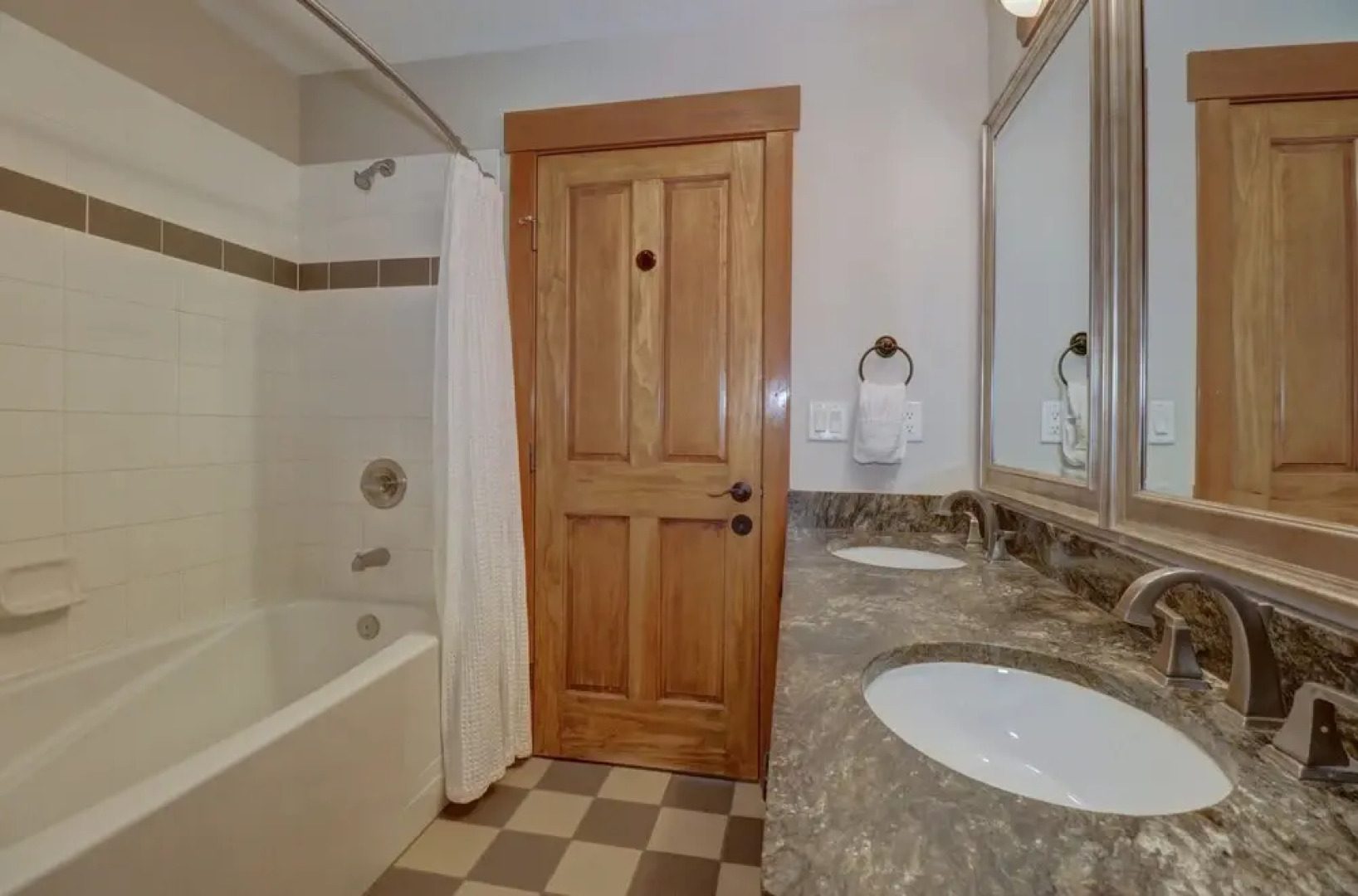 Best Location On The Mountain, Amazing View - CO204 by RedAwning