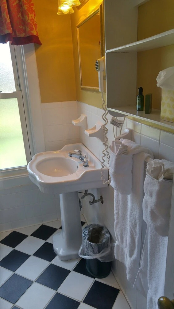 Mid Pines Inn & Golf Club