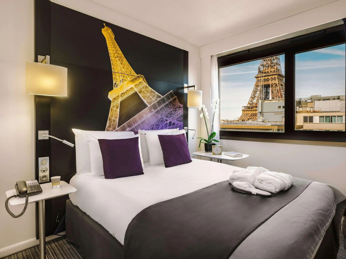 Отель Mercure Paris Centre Tour Eiffel 