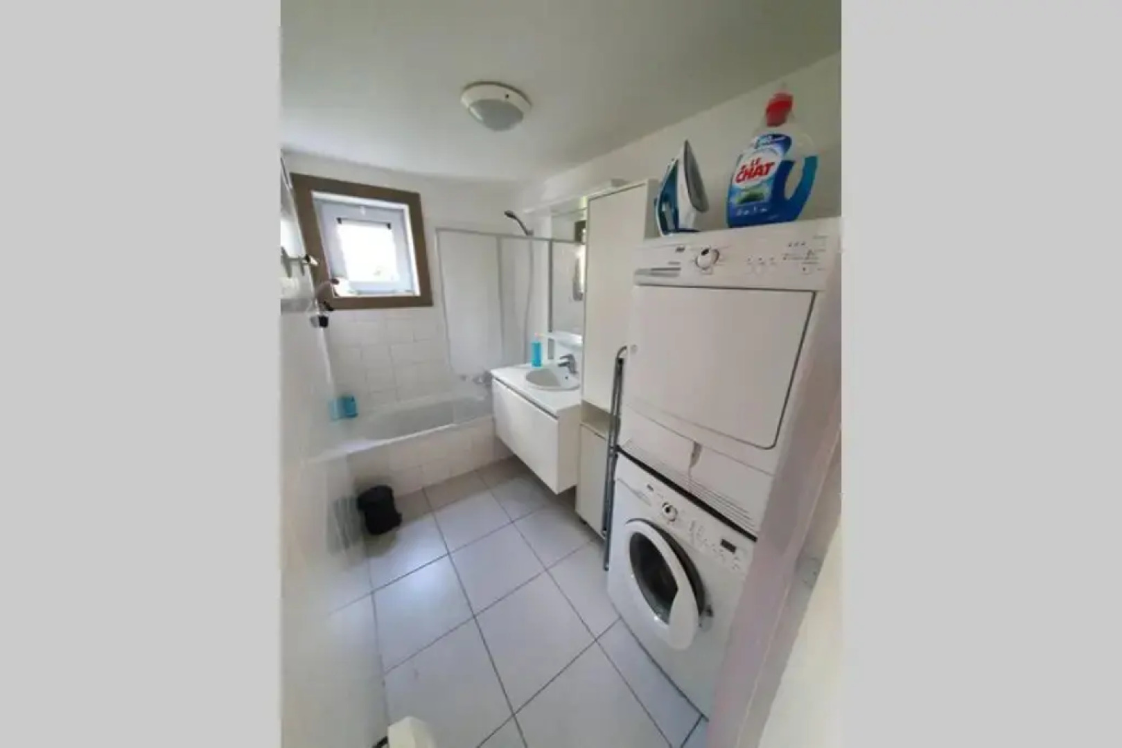 Maison Au Bord de Lac