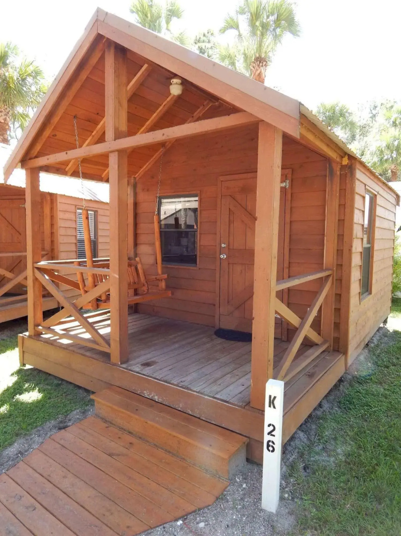 Road Runner Travel Resort - Caravan Park