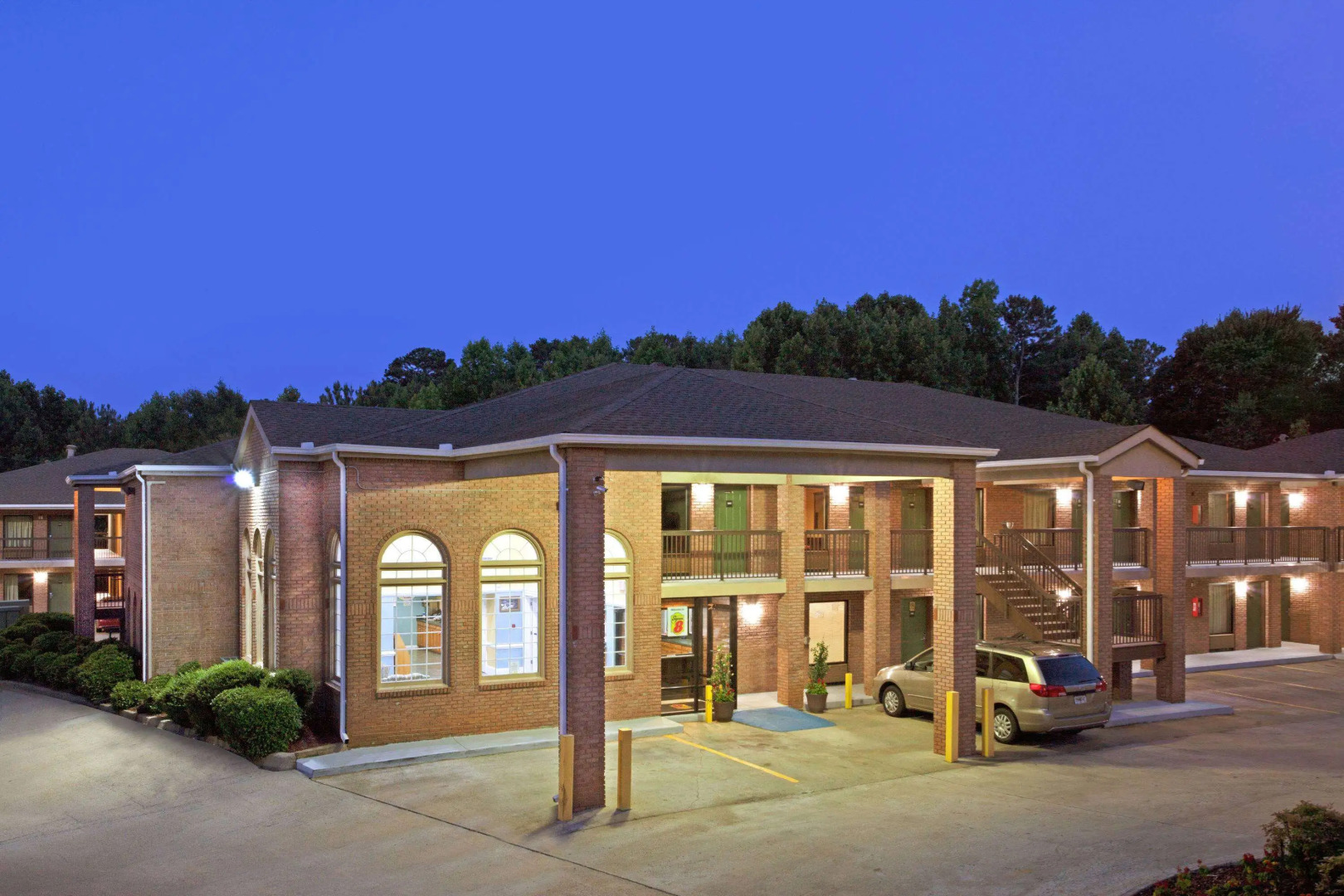 Super 8 by Wyndham Acworth/Atlanta Area