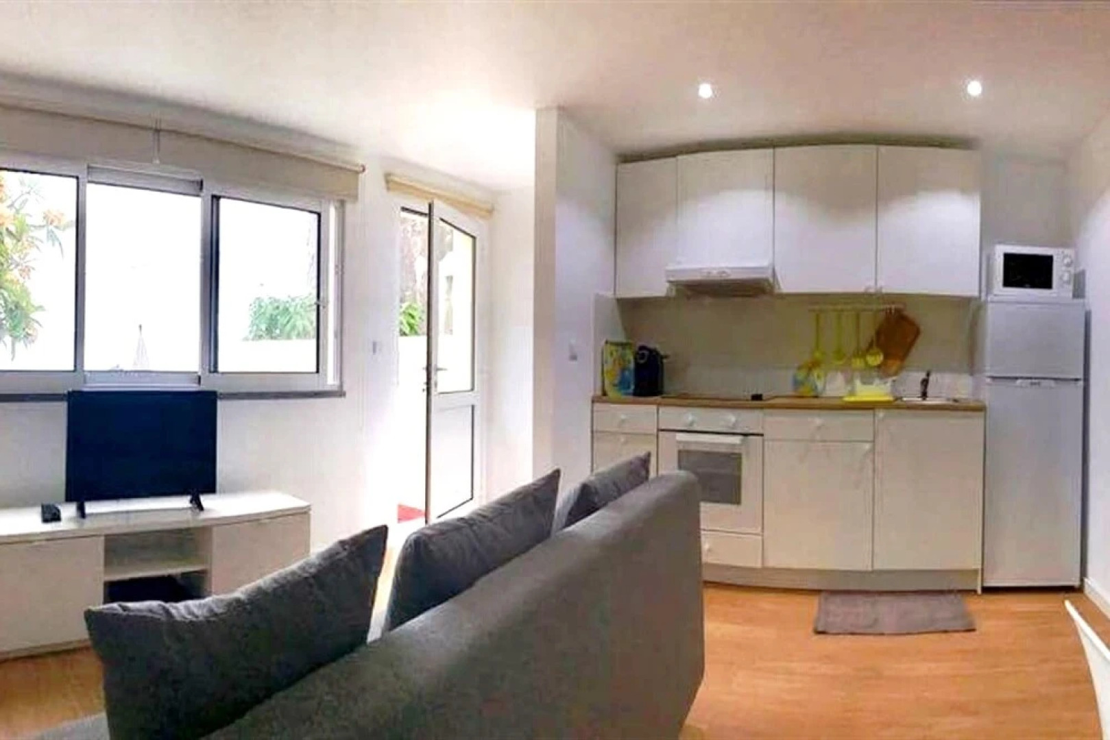 House With one Bedroom in Porto da Cruz, With Enclosed Garden and Wifi