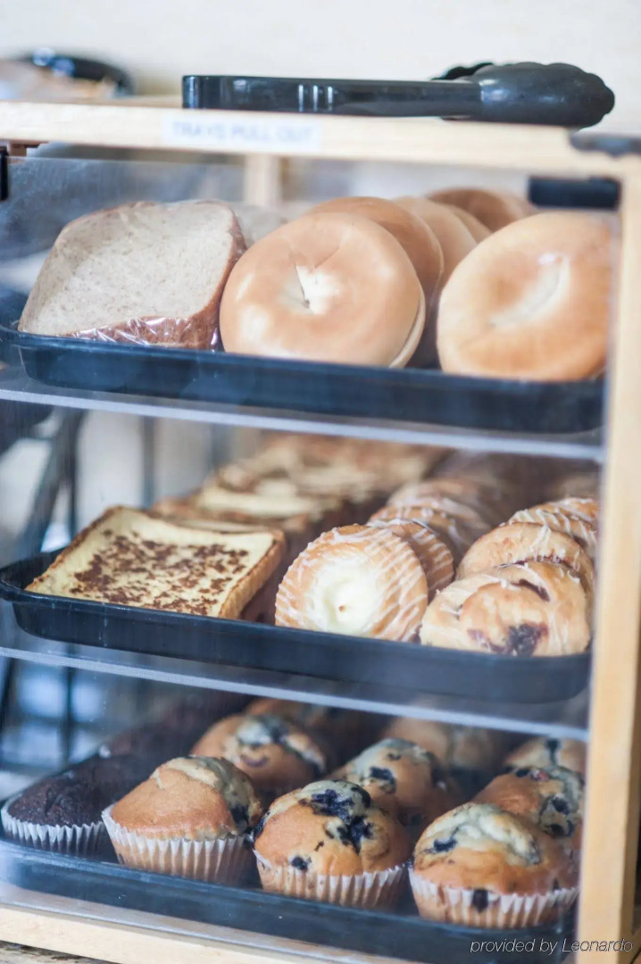 Best Western Plus North Canton Inn & Suites