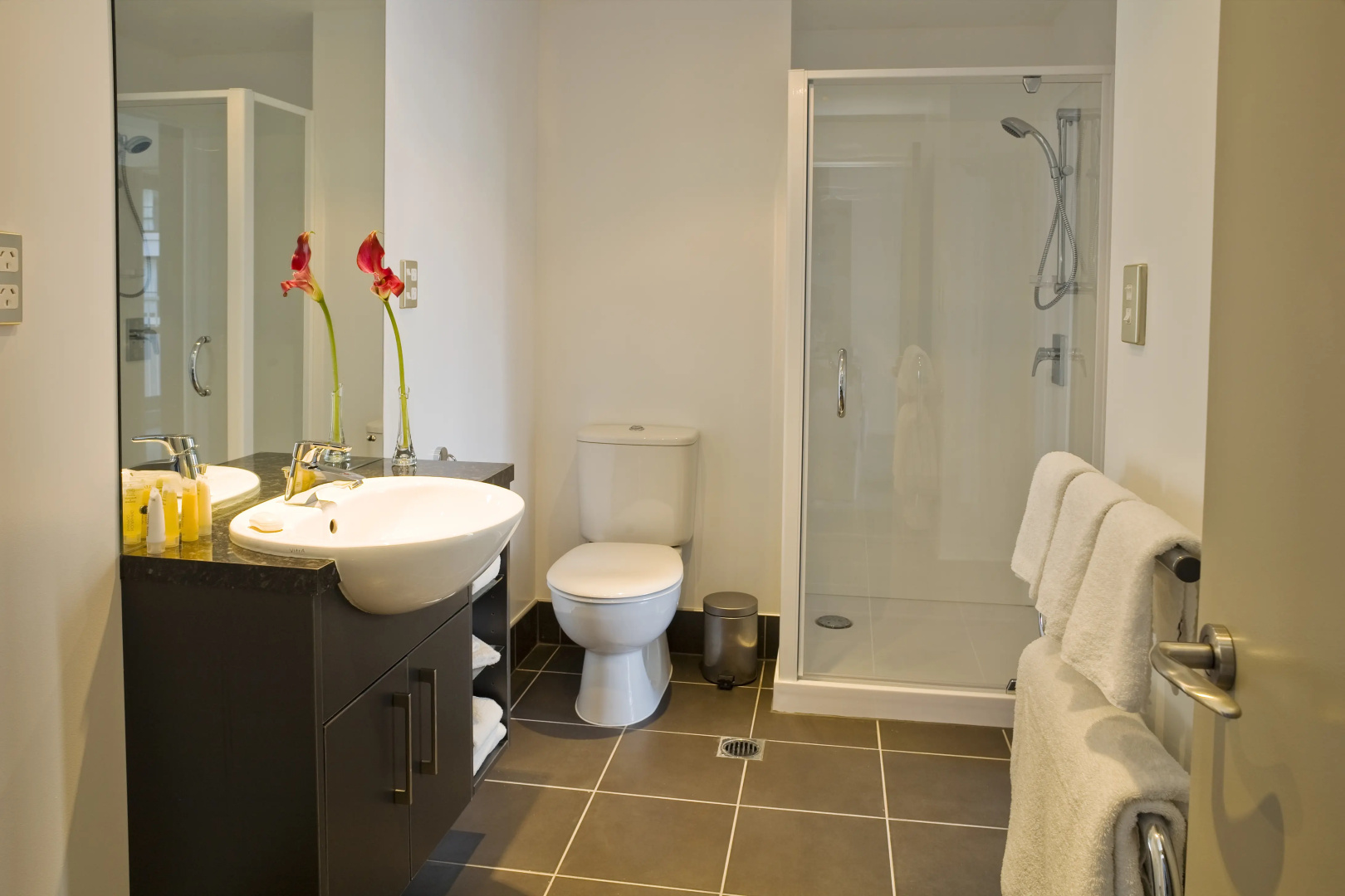 Barclay Suites