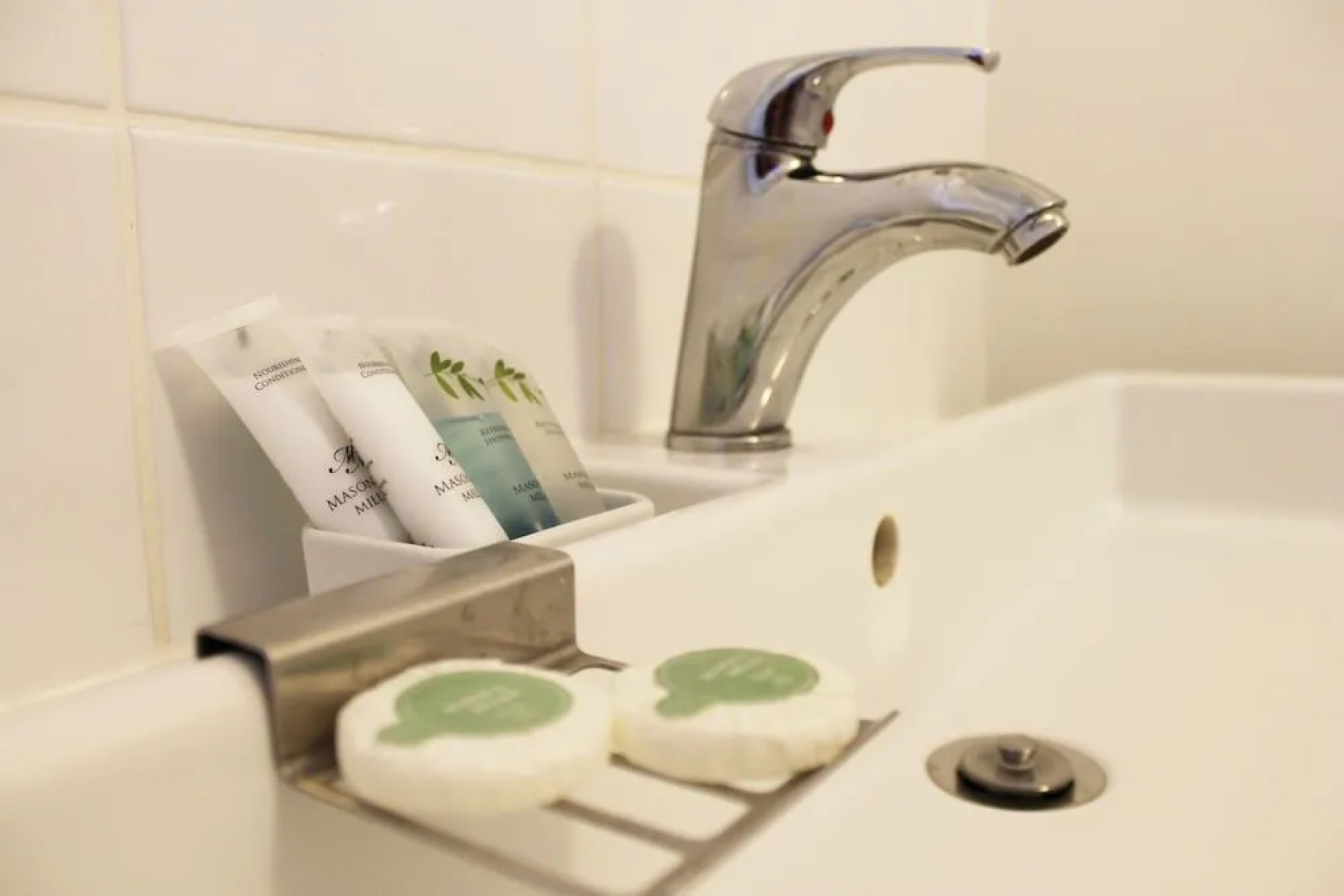 Jolly Sailor- Fish on the Quay