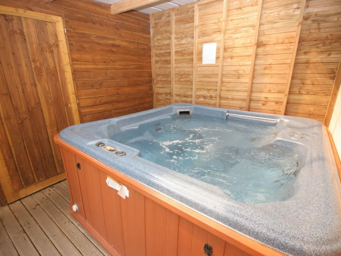 Authentic Villa in Erdeven France With Jacuzzi