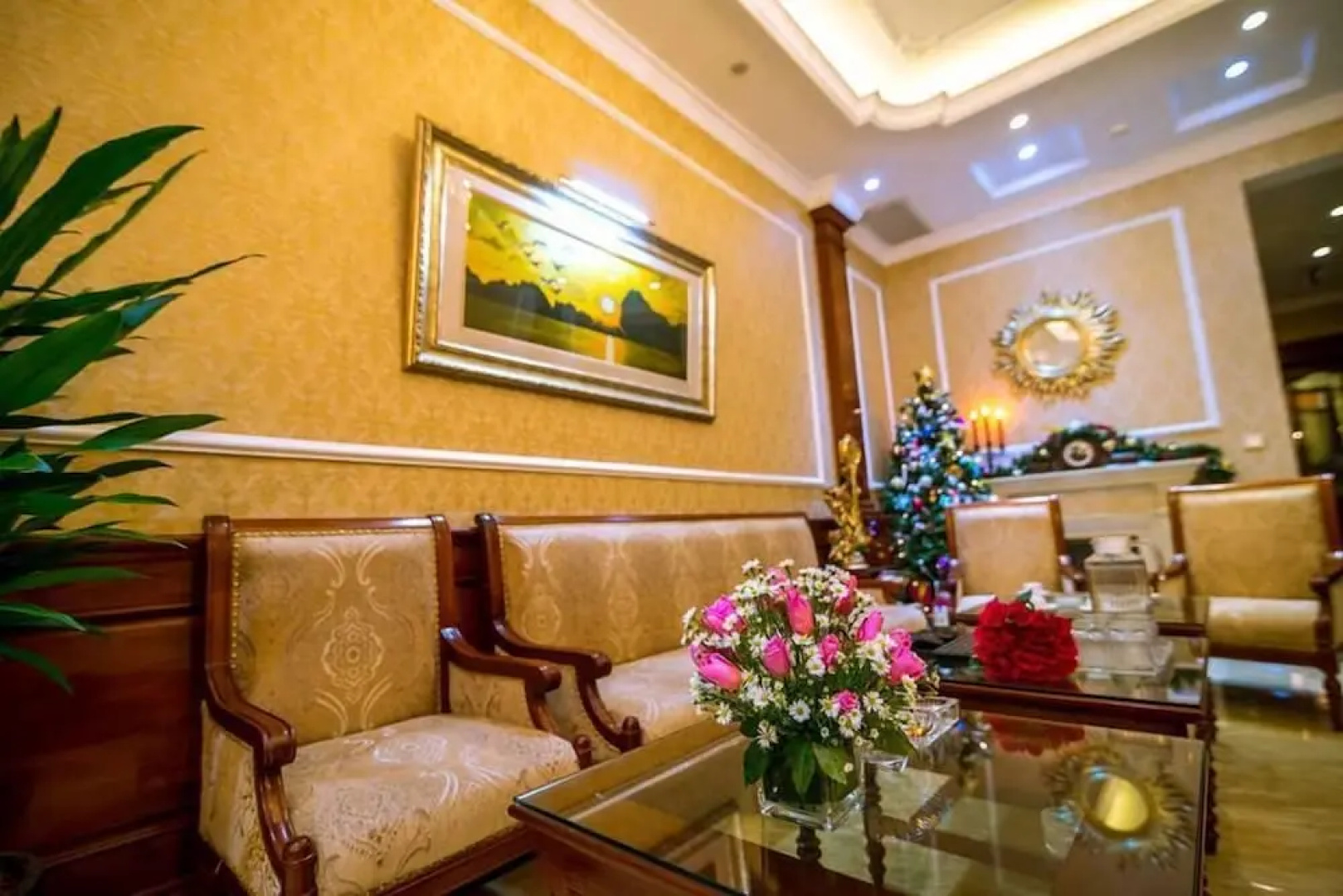 Violin Hotel Ha Noi