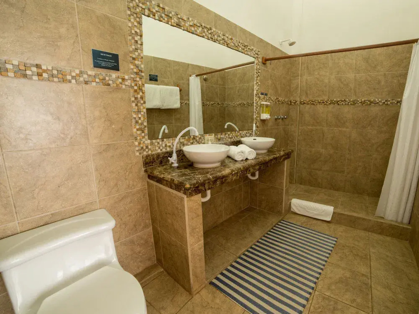 Hotel Albemarle Galapagos Beachfront