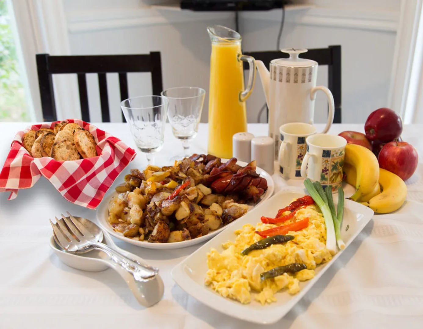 Gypsy by the Lake B & B