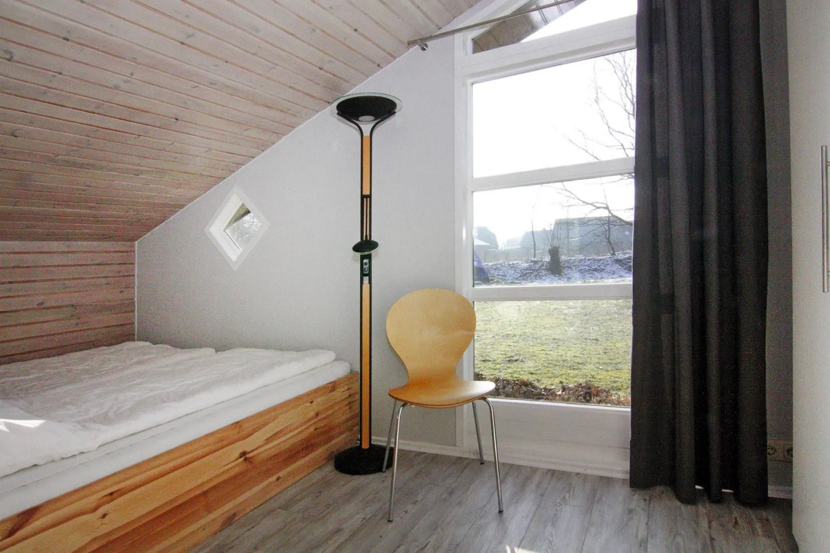 Einladendes Ferienhaus in Huenning