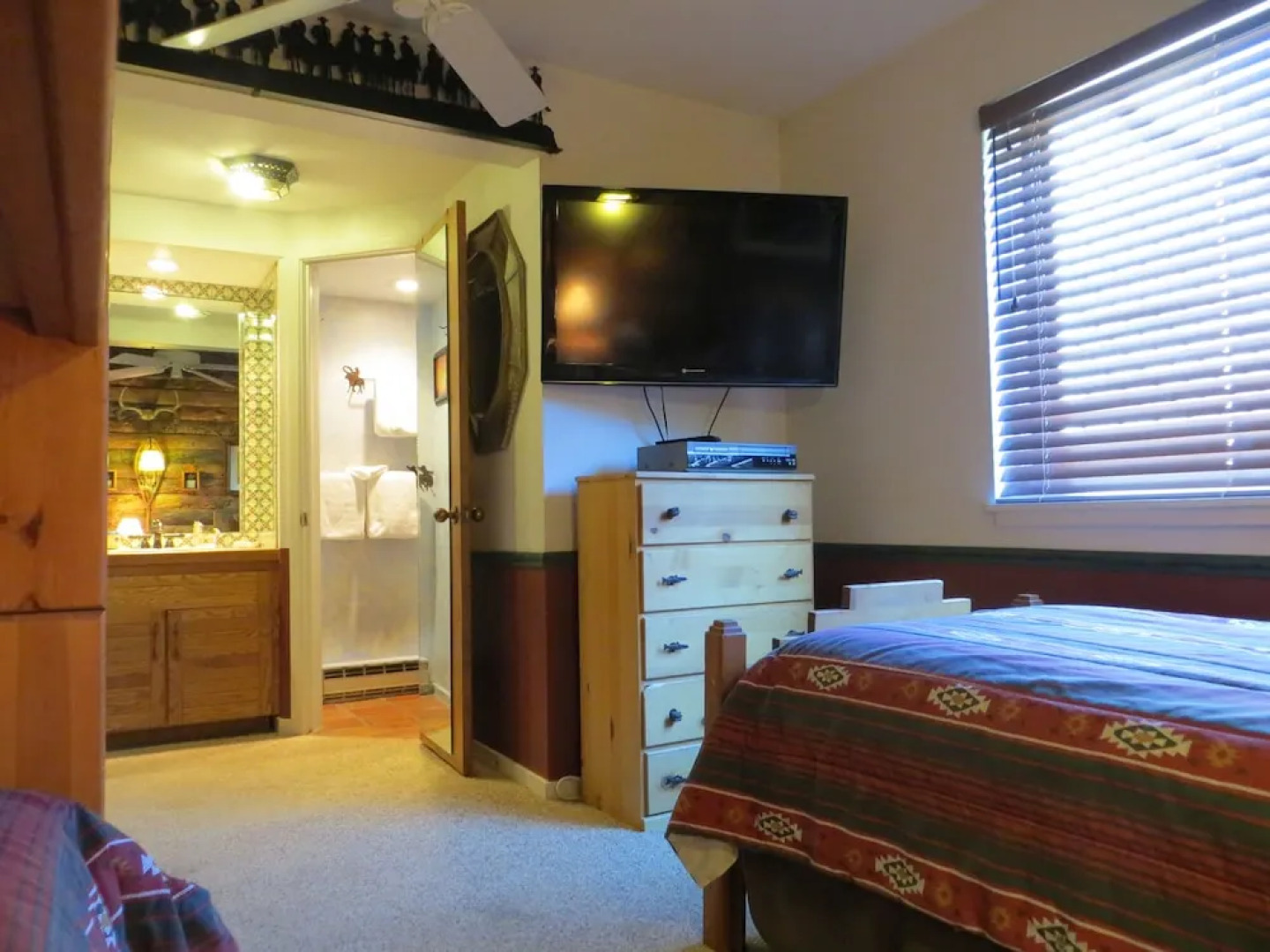 Wood Creek Condominiums