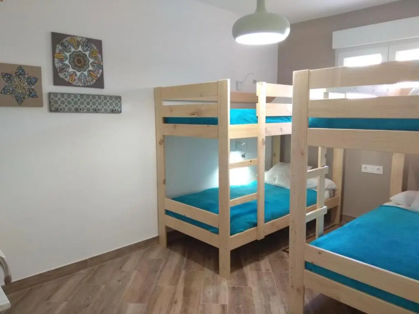 Apartamento a 150 metros del Mar, parking y Wifi