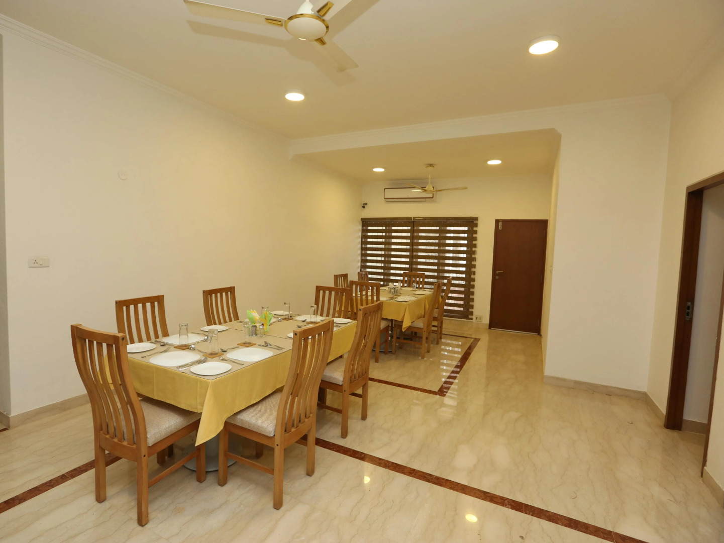 Avenue 11 Boutique Residences