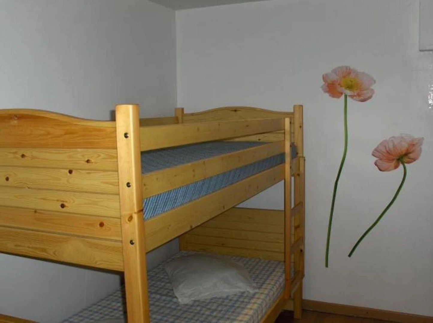 House With 3 Bedrooms in Peri, With Enclosed Garden - 20 km From the B