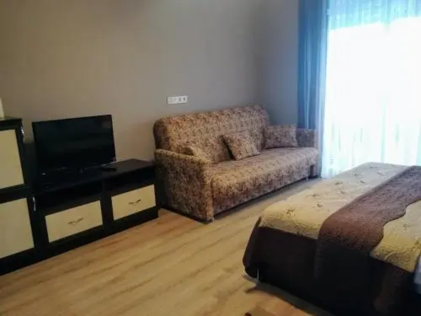 Sea Towers Apartments Manuk