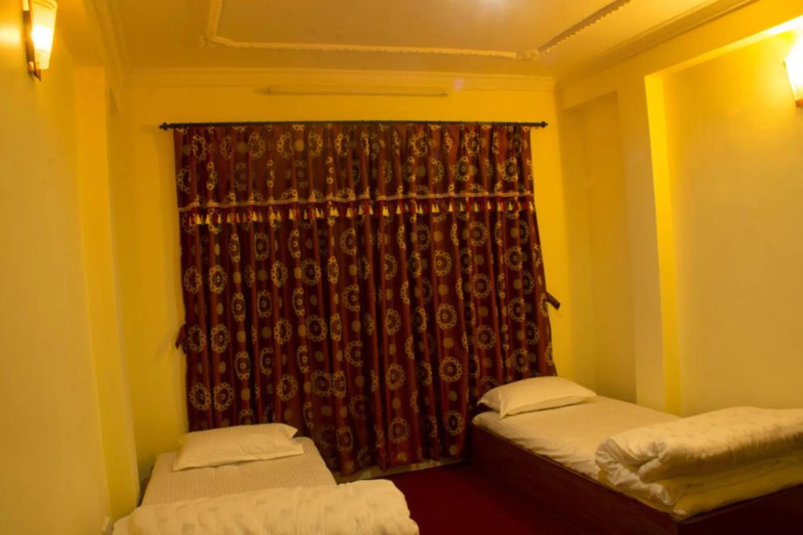 Pradhan House Homestay with Garden