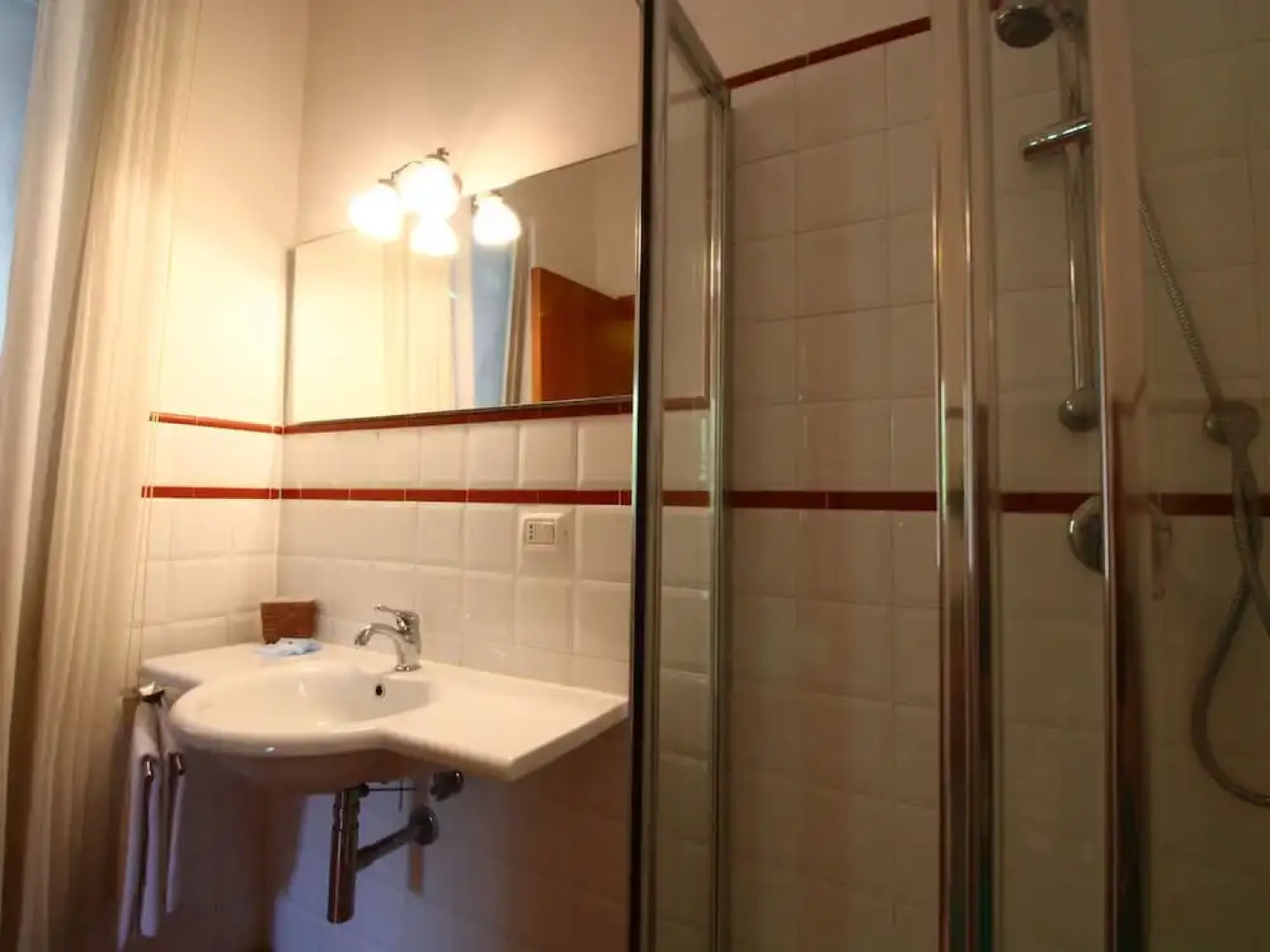 Pretty Cottage in Colonnella With Swimming Pool