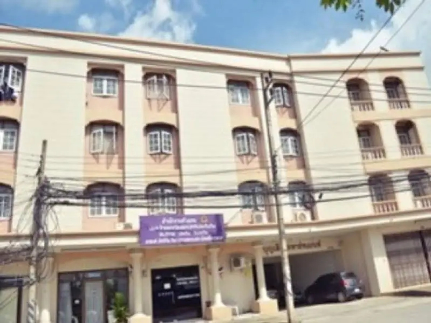 Boonlert Apartment 1