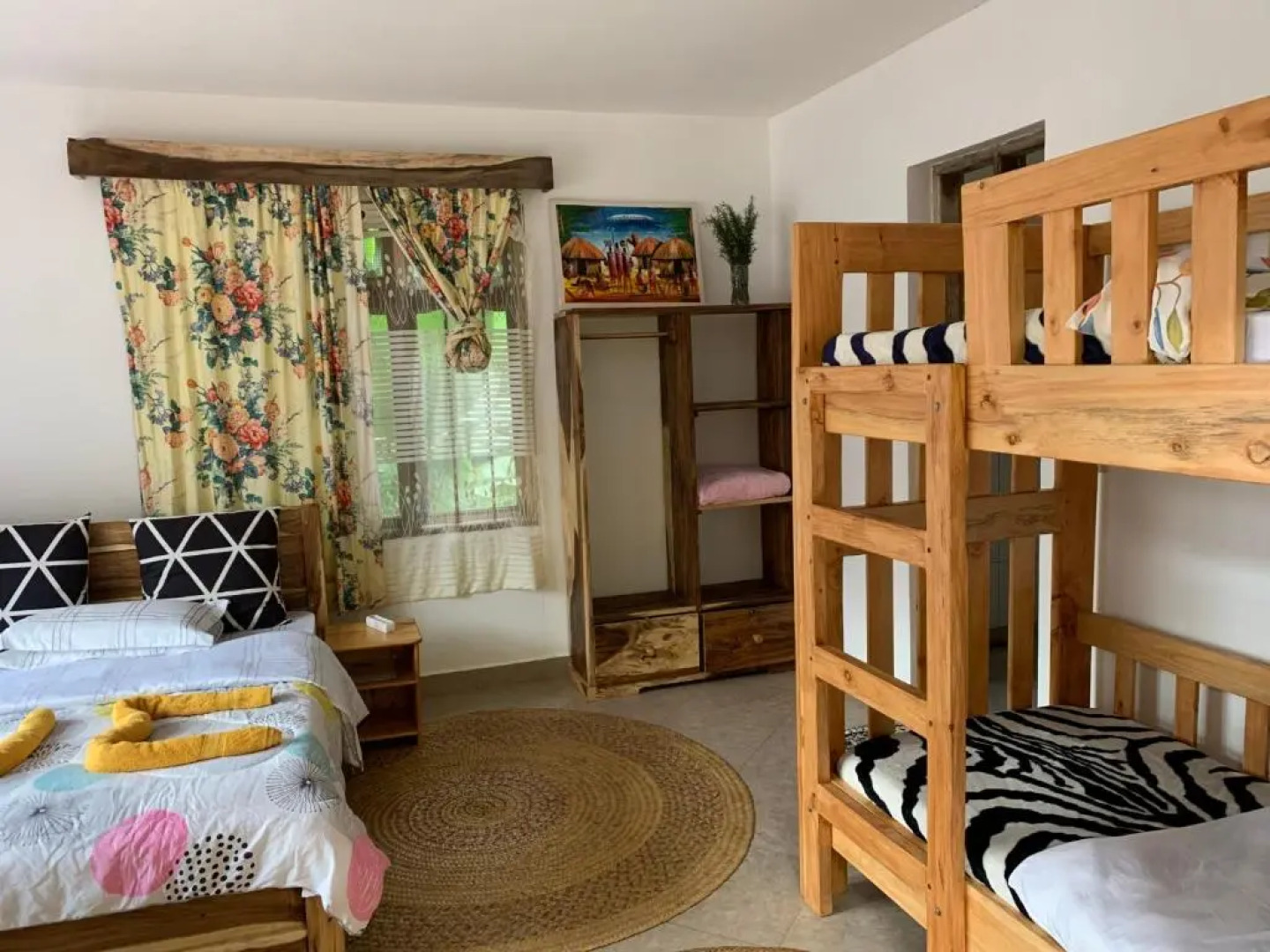 David Crater Homestay