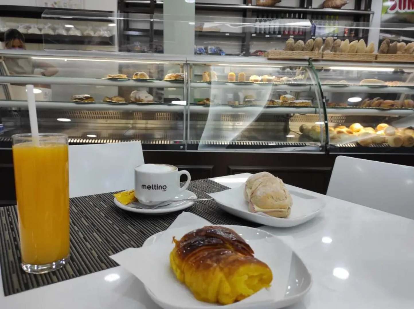 Exclusive Luxury4you – Beachfront Boutique Penthouse Apt!