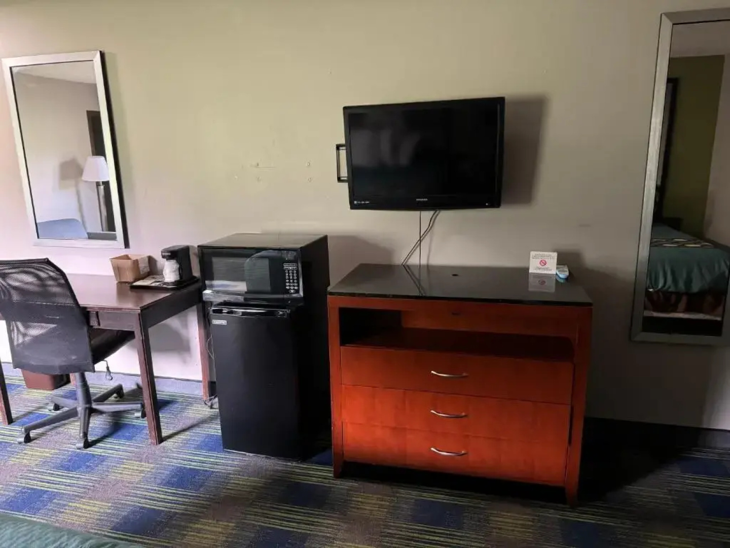 Super 8 Cleveland