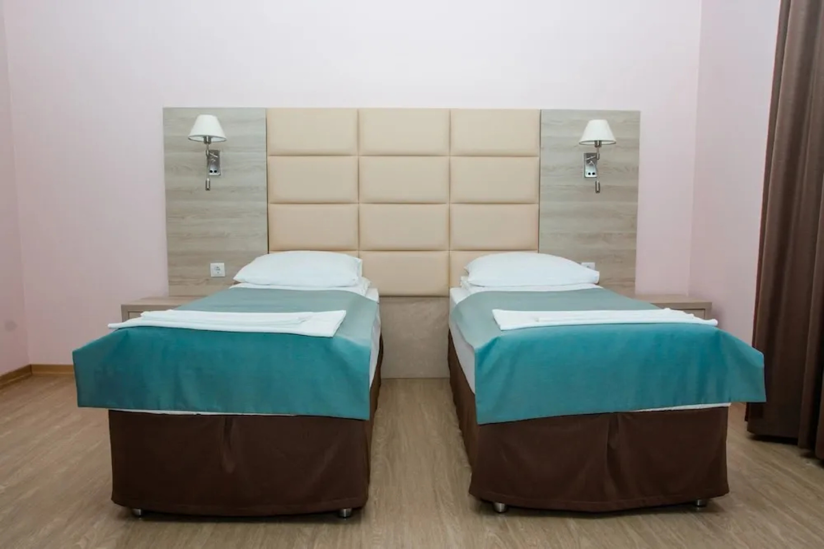 Отель Altaroom