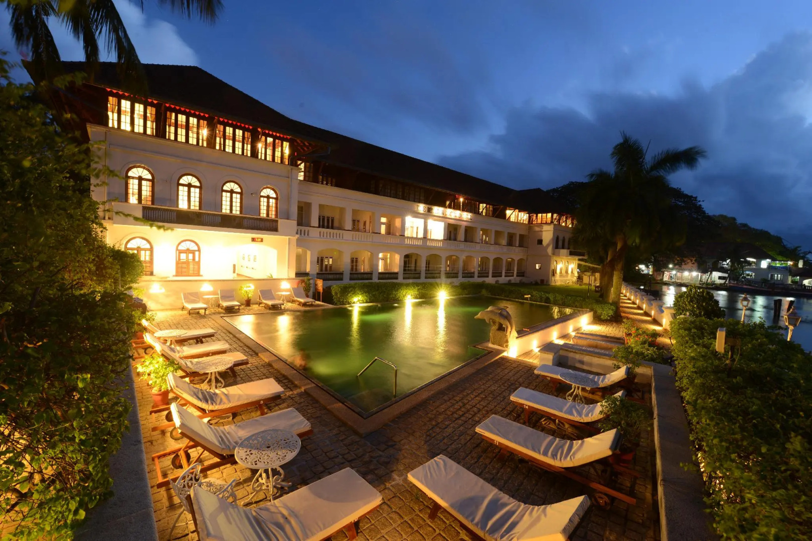 Brunton Boatyard - Cgh Earth