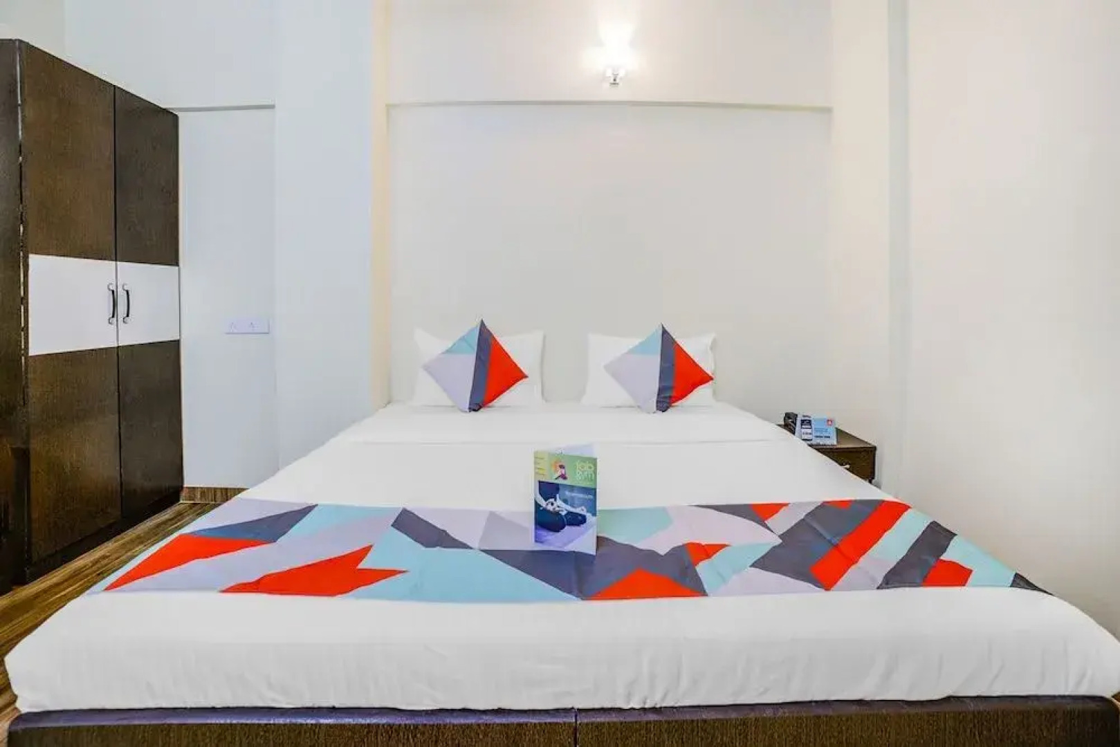 FabHotel Paradise Inn Salt Lake