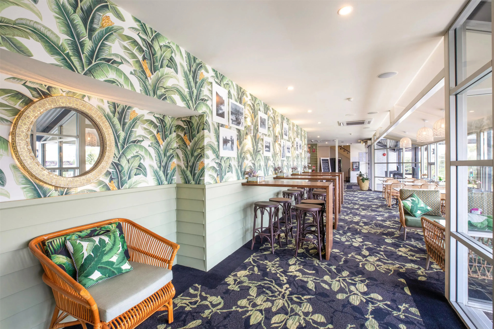 Nightcap at Commercial Hotel