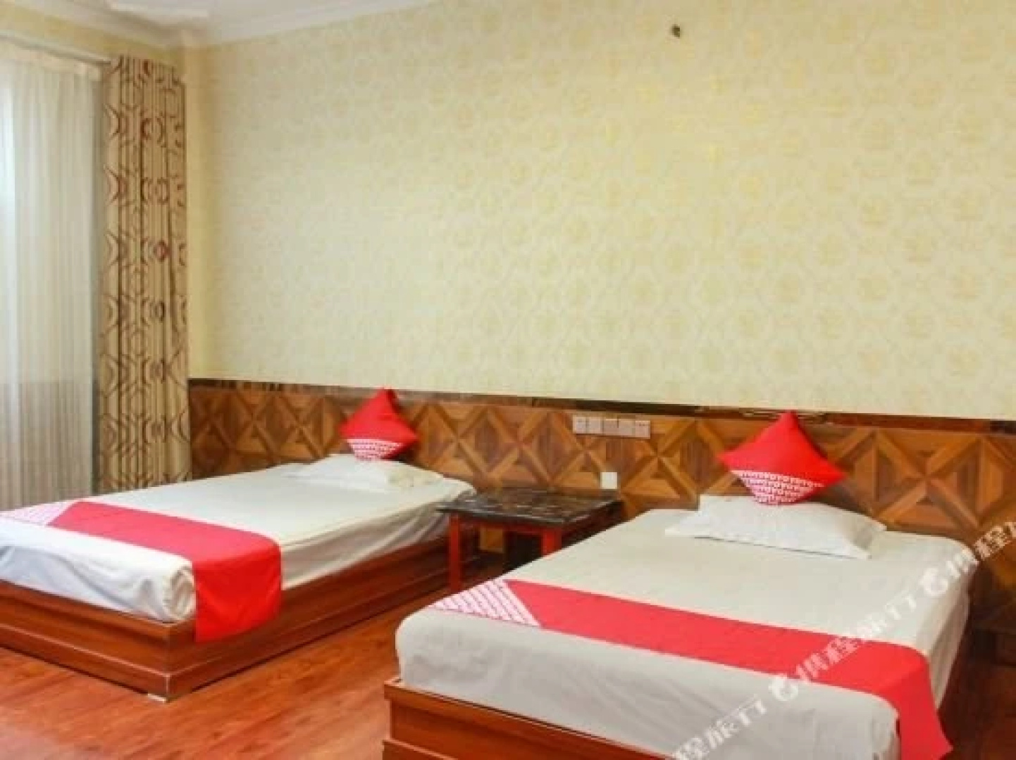 Oyo Golmud Longpeng Hotel