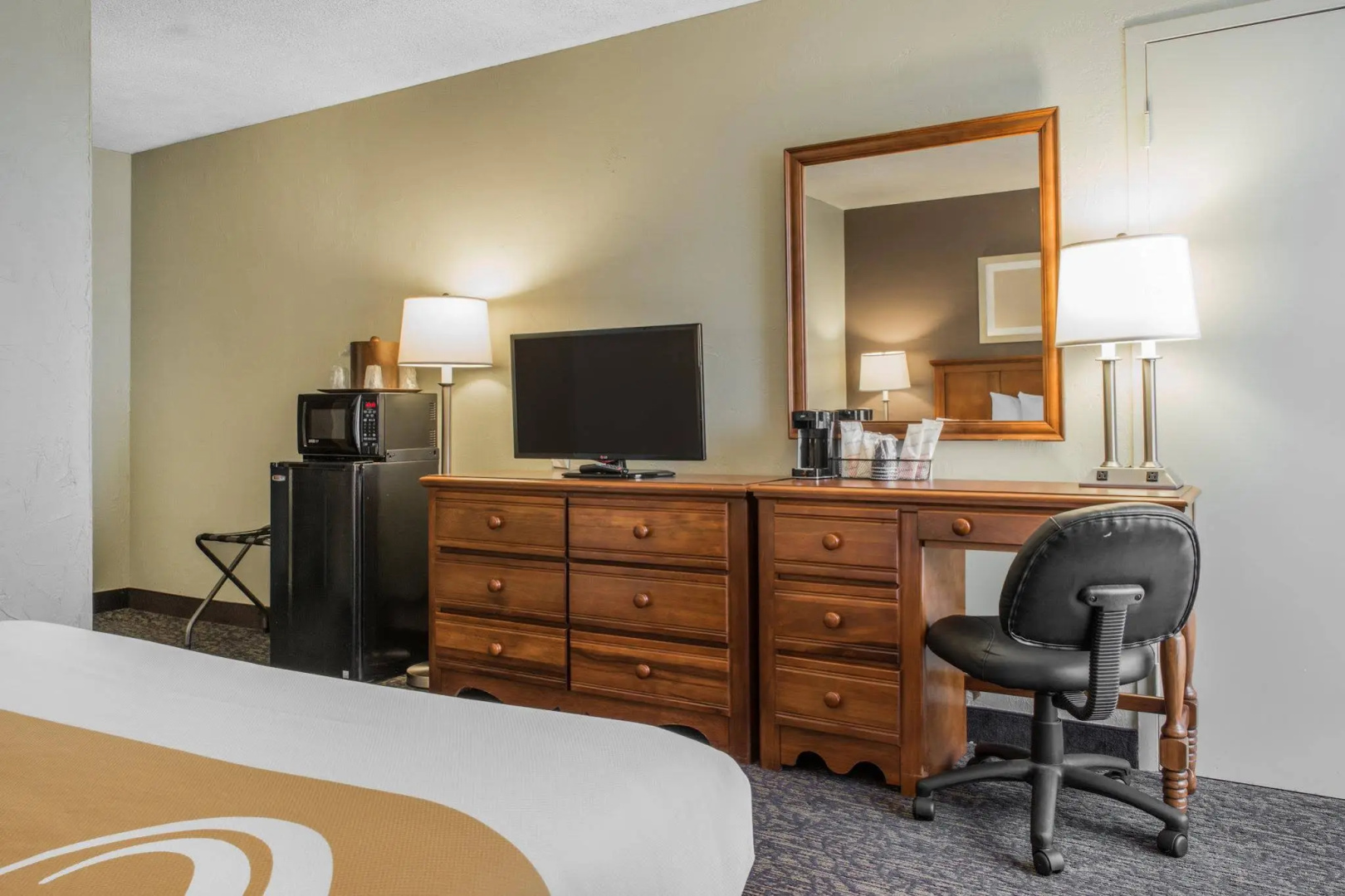 Quality Inn University Center