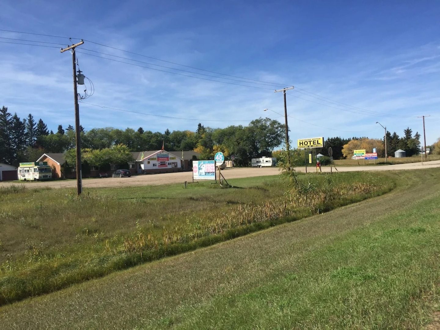 Theodore Motor Hotel