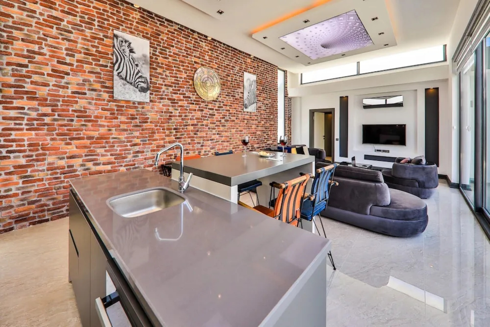 Sevil Uno in Gelemi Mahallesi