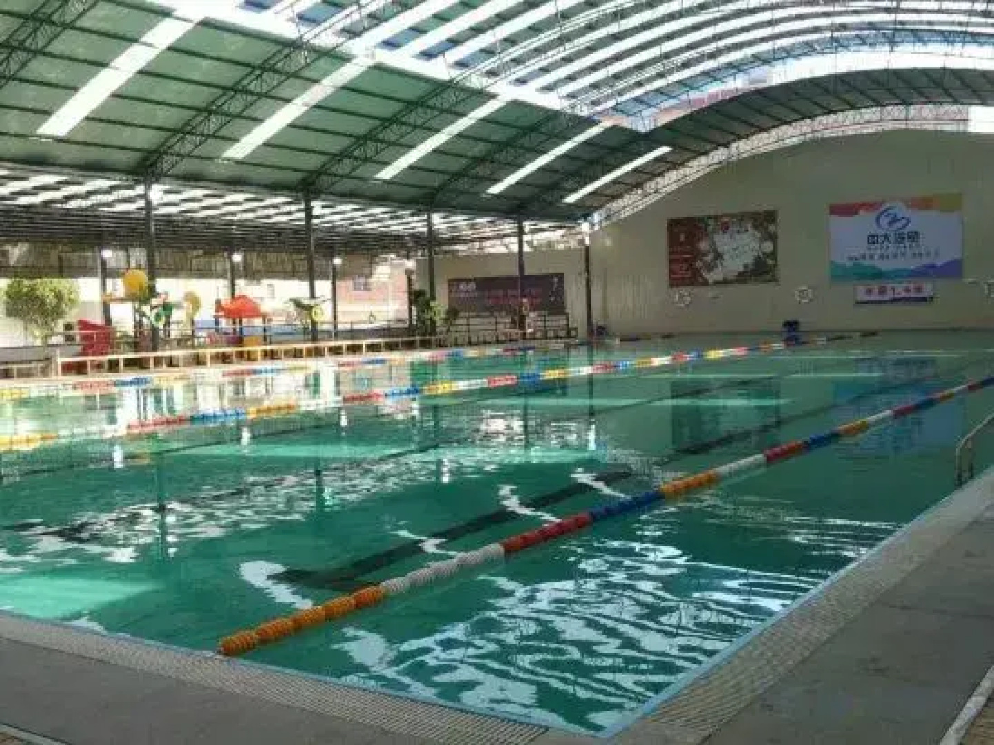 Ruili Chuan Hot Spring Hotel