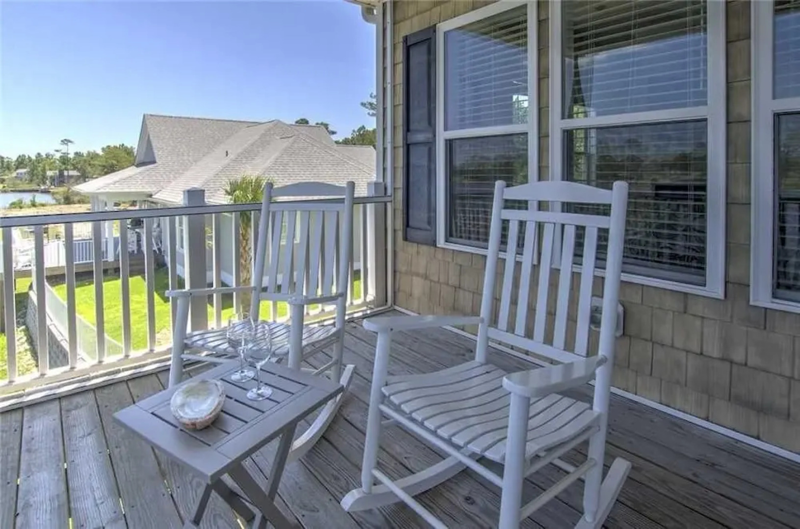 Panacea 4 Bedroom Home by Redawning