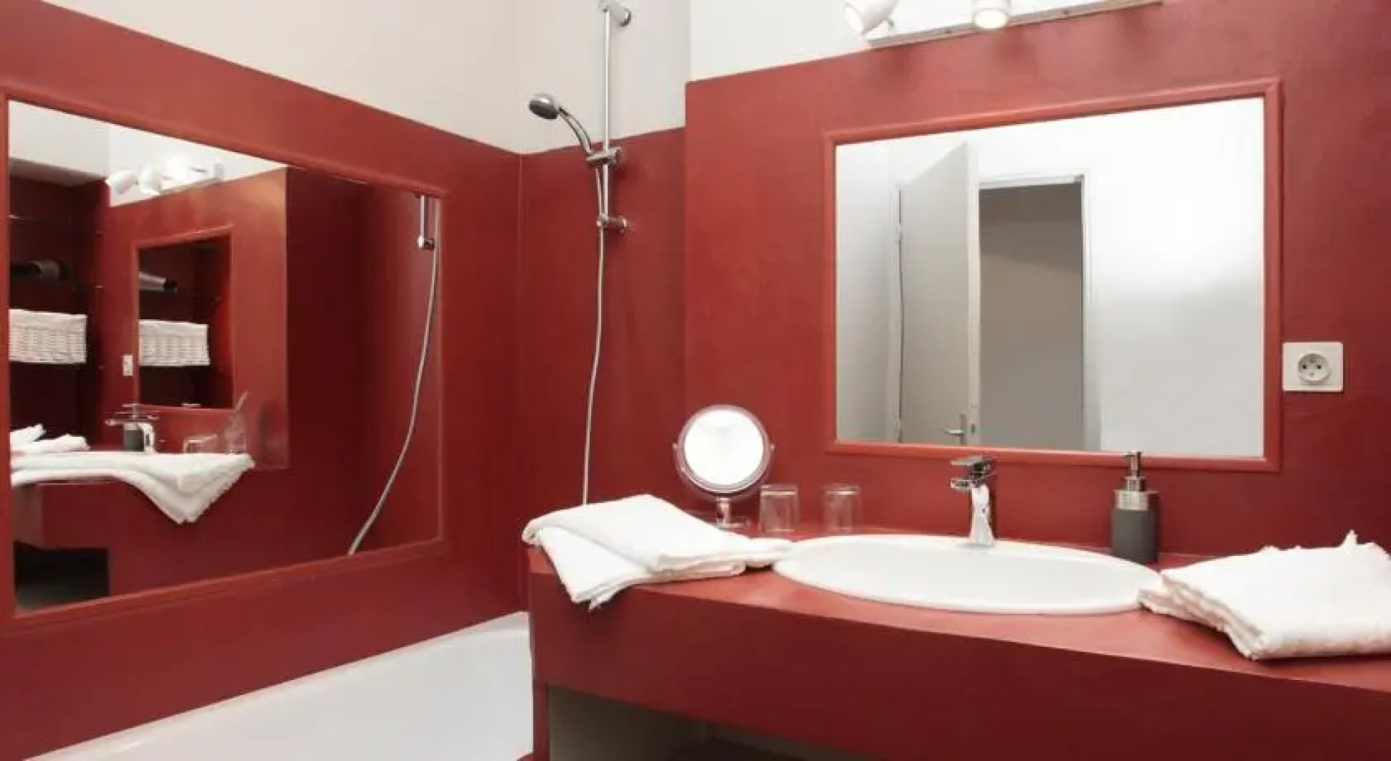 Suites de La Tour Périgueux Centre