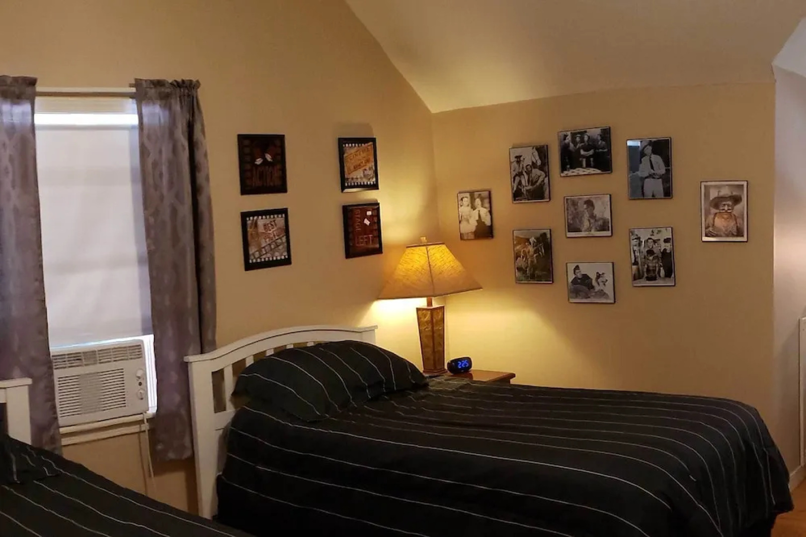 'riverside Hide-a-way' w/ Patio, Bbq, Fishing Pier